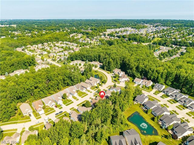 652 Lakeside Drive, Avon Lake, OH 44012