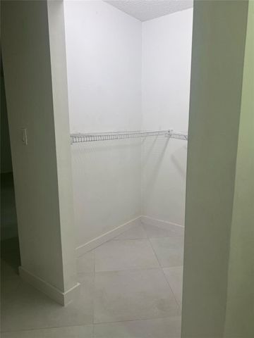 6292 NW 186th Street 108, Hialeah, FL 33015