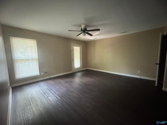 2609 Wynterhall Road 4, Huntsville, AL 35803