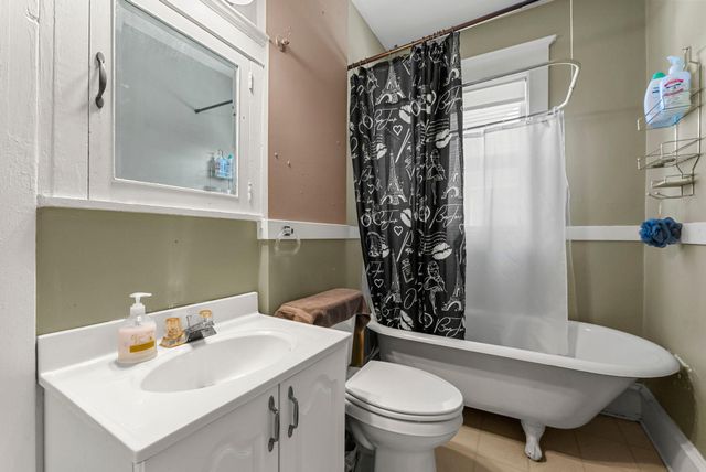 1217 Grand Avenue, Saint Paul, MN 55105