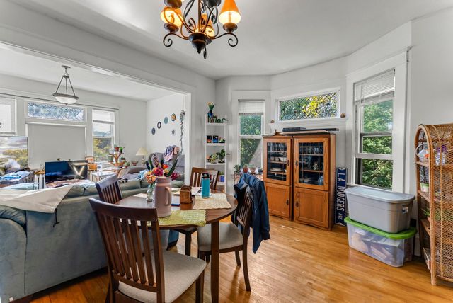 1217 Grand Avenue, Saint Paul, MN 55105