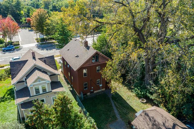 1217 Grand Avenue, Saint Paul, MN 55105