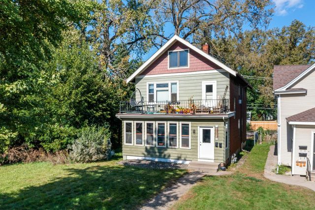 1217 Grand Avenue, Saint Paul, MN 55105