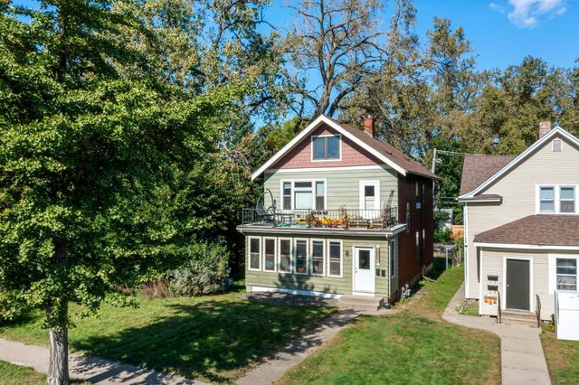 1217 Grand Avenue, Saint Paul, MN 55105