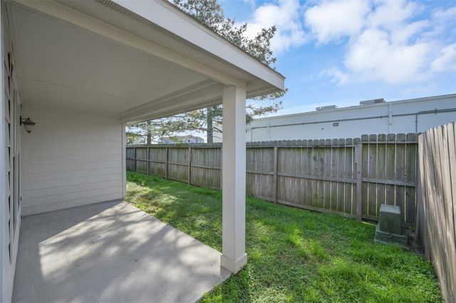 11510 Harbour Lake Court, Humble, TX 77396