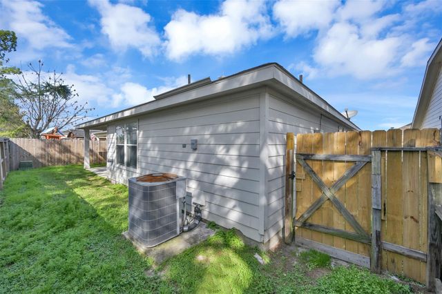 11510 Harbour Lake Court, Humble, TX 77396