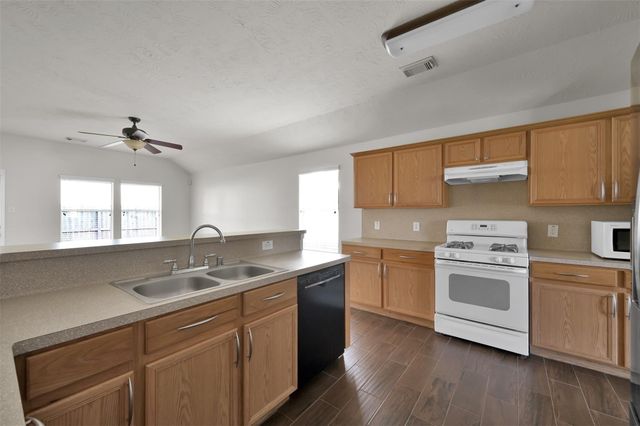 11510 Harbour Lake Court, Humble, TX 77396