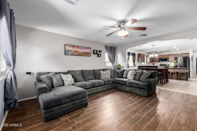 2518 S 101ST Drive, Tolleson, AZ 85353