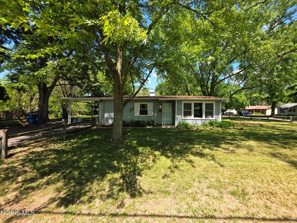 5742 Marshall Road, Sylvania, OH 43560