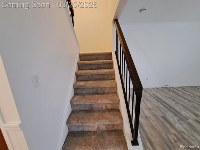 37025 Brynford Drive, Clinton Township, MI 48036