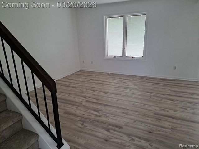 37025 Brynford Drive, Clinton Township, MI 48036