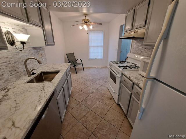 37025 Brynford Drive, Clinton Township, MI 48036