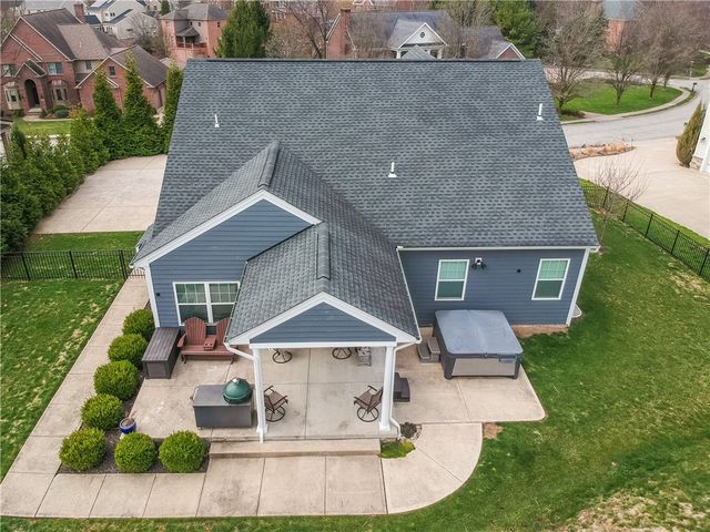 1653 Blackburn Heights Dr, Sewickley, PA 15143