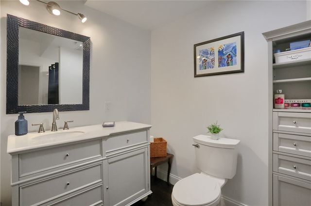 1653 Blackburn Heights Dr, Sewickley, PA 15143