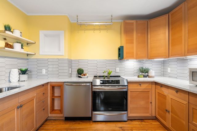 97 Montebello Road 6, Boston, MA 02130