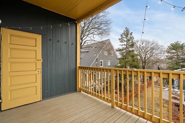 97 Montebello Road 6, Boston, MA 02130