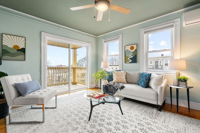 97 Montebello Road 6, Boston, MA 02130