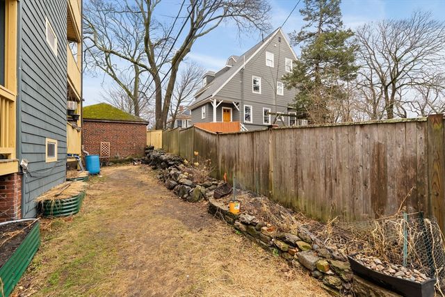 97 Montebello Road 6, Boston, MA 02130