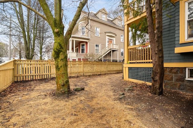 97 Montebello Road 6, Boston, MA 02130