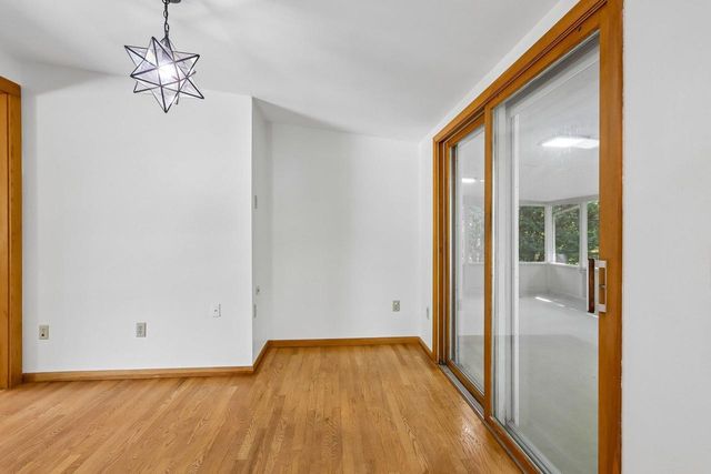 6633 E Wood Circle, Middleton, WI 53562