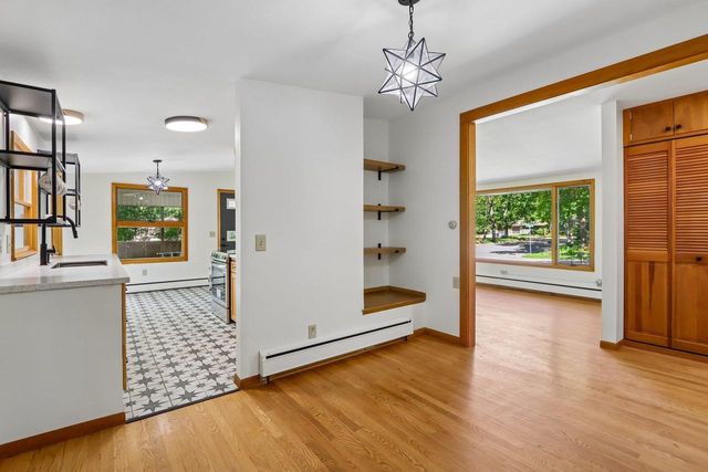 6633 E Wood Circle, Middleton, WI 53562