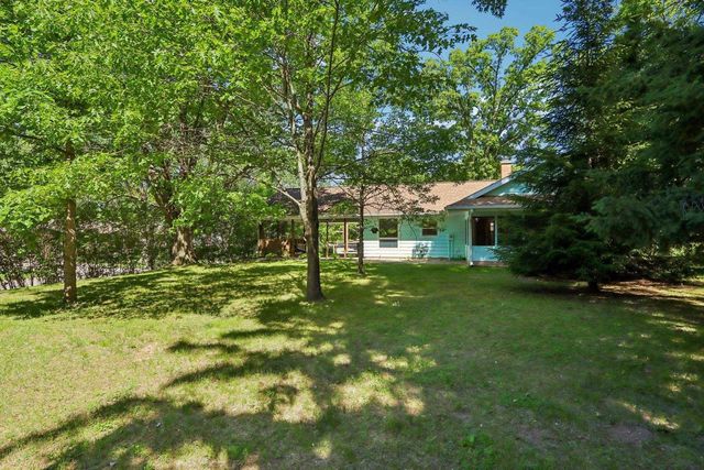 6633 E Wood Circle, Middleton, WI 53562