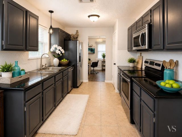 11603 One Token Drive, Houston, TX 77065