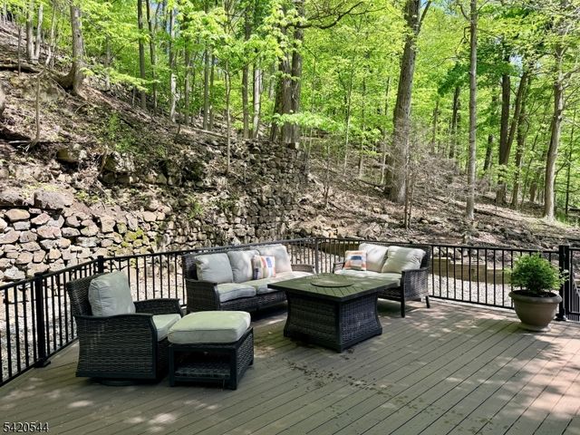 828 Star View Way, Bridgewater Twp., NJ 08807