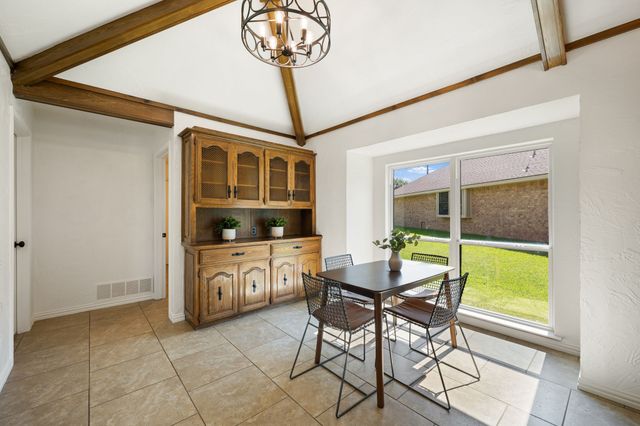 2610 Ridge Oak Place, Garland, TX 75044
