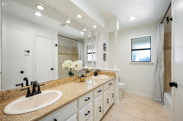 2610 Ridge Oak Place, Garland, TX 75044