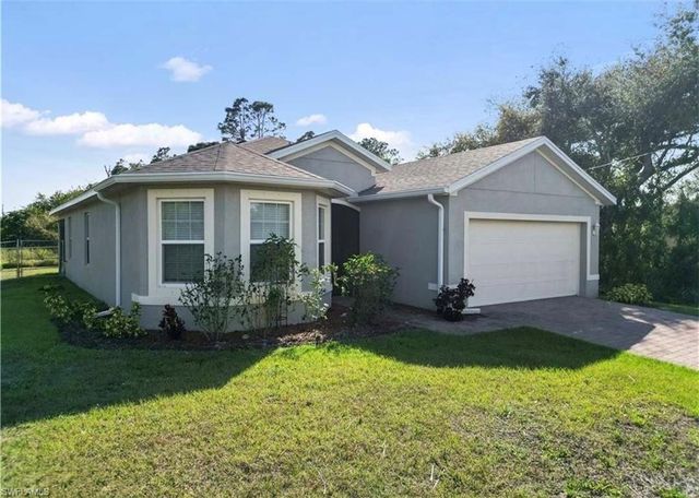 2802 40th ST SW, Lehigh Acres, FL 33976