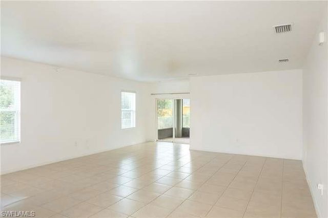 2802 40th ST SW, Lehigh Acres, FL 33976