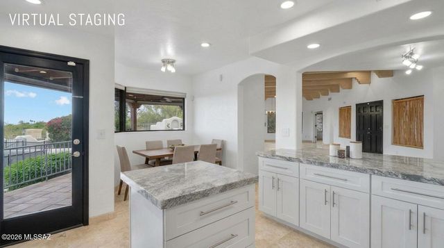 6420 N Regal Manor Drive, Tucson, AZ 85750