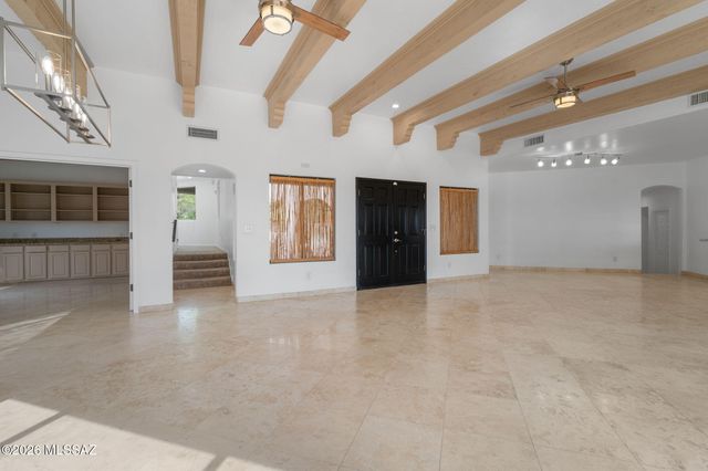 6420 N Regal Manor Drive, Tucson, AZ 85750