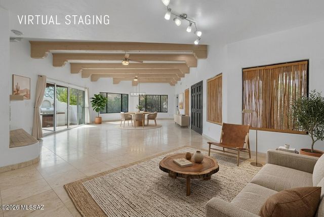 6420 N Regal Manor Drive, Tucson, AZ 85750