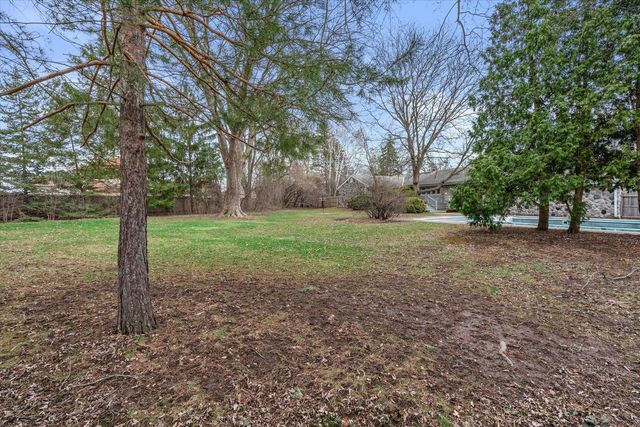 N79W12961 Fond du Lac AVENUE, Menomonee Falls, WI 53051