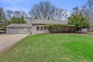 N79W12961 Fond du Lac AVENUE, Menomonee Falls, WI 53051