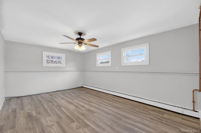 2 Blue Hills Court, Saugerties, NY 12477