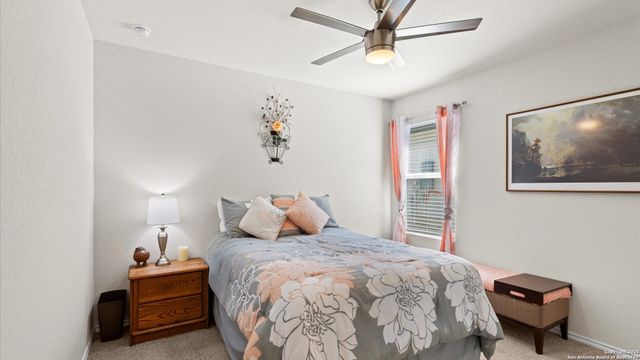 424 Chaco Loop, Seguin, TX 78155