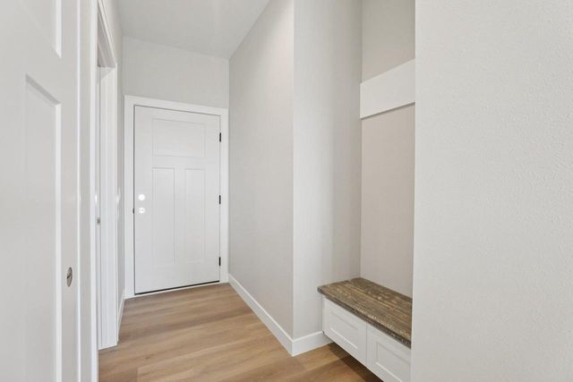 2411 Bluestem Crossing, Prairie Du Sac, WI 53578