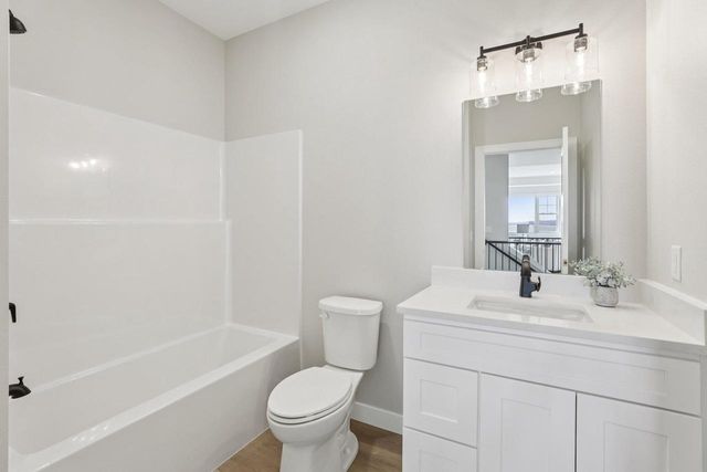 2411 Bluestem Crossing, Prairie Du Sac, WI 53578