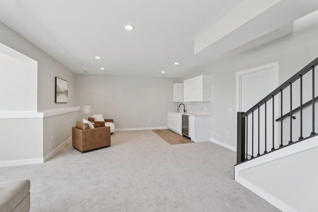 2411 Bluestem Crossing, Prairie Du Sac, WI 53578