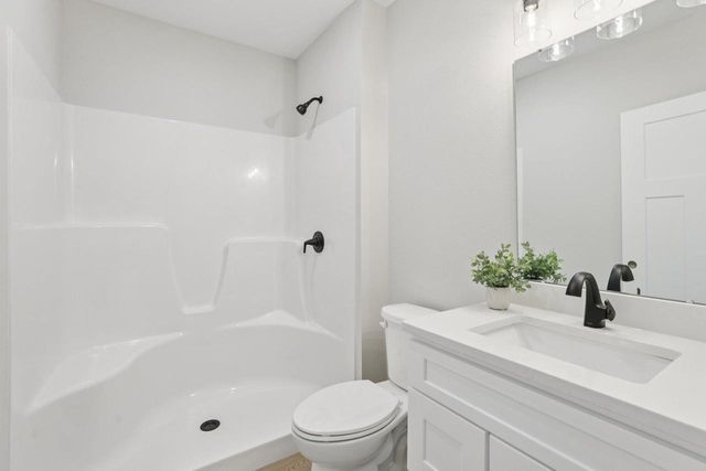 2411 Bluestem Crossing, Prairie Du Sac, WI 53578