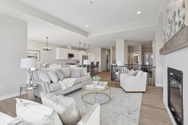 2411 Bluestem Crossing, Prairie Du Sac, WI 53578