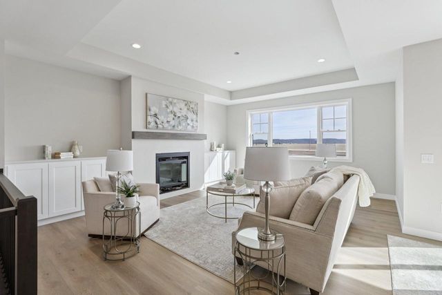 2411 Bluestem Crossing, Prairie Du Sac, WI 53578