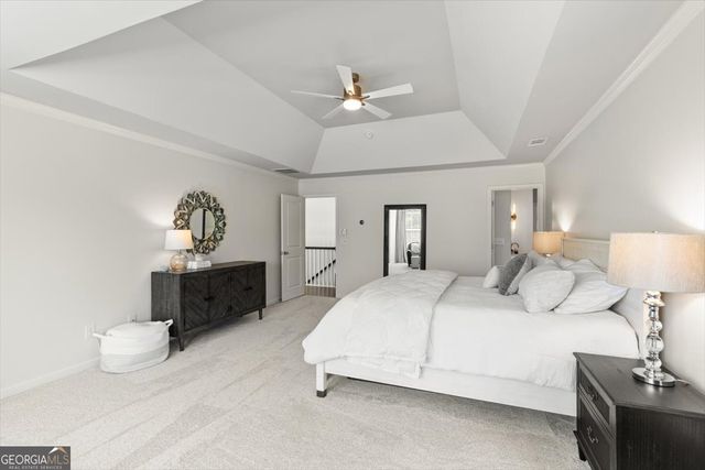 500 Lakeview Court, Woodstock, GA 30188