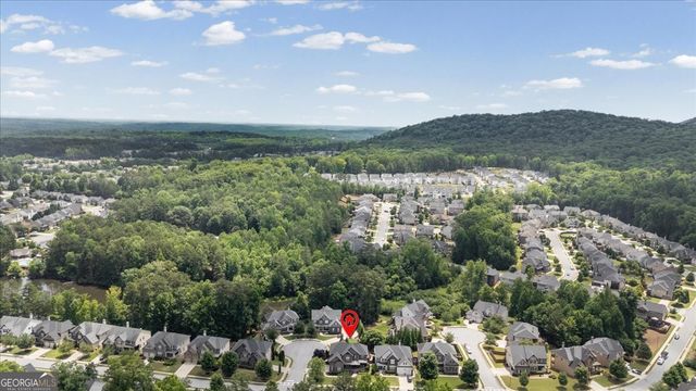 500 Lakeview Court, Woodstock, GA 30188