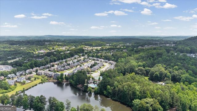 500 Lakeview Court, Woodstock, GA 30188