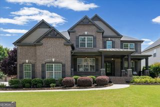 500 Lakeview Court, Woodstock, GA 30188