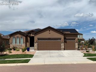 7215 Rim Bluff Lane, Colorado Springs, CO 80927